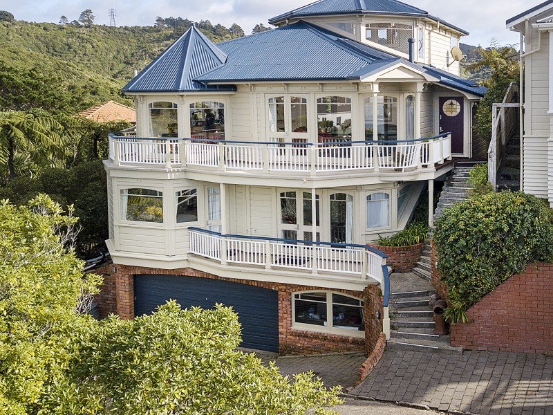 56 Karepa Street, Brooklyn, Wellington - Carousel 2