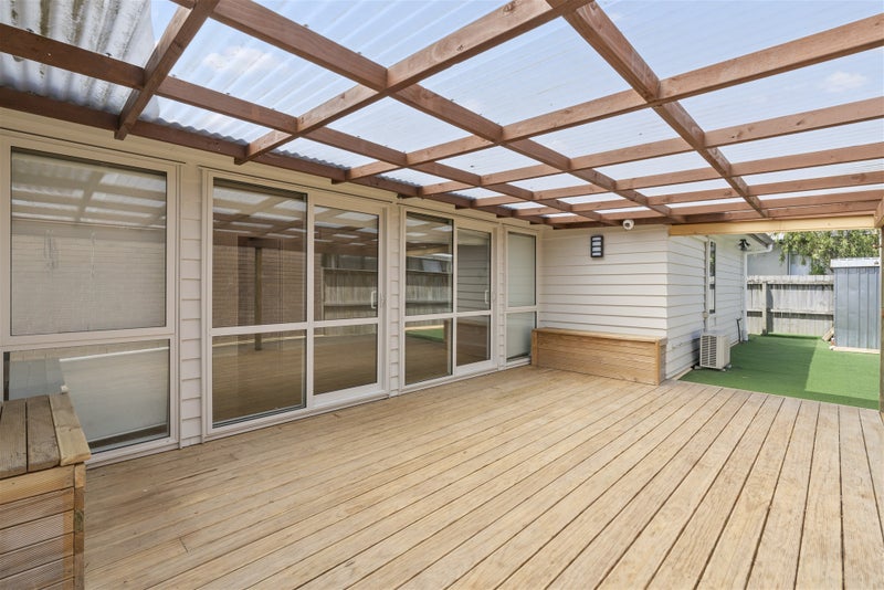 11 Matata Drive, Takanini, Auckland - Carousel 2