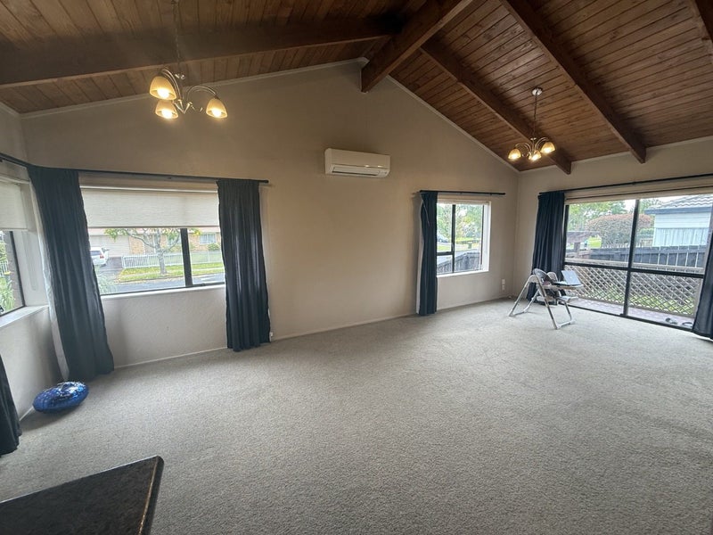 51 Brylee Drive, Conifer Grove, Takanini - Carousel 2