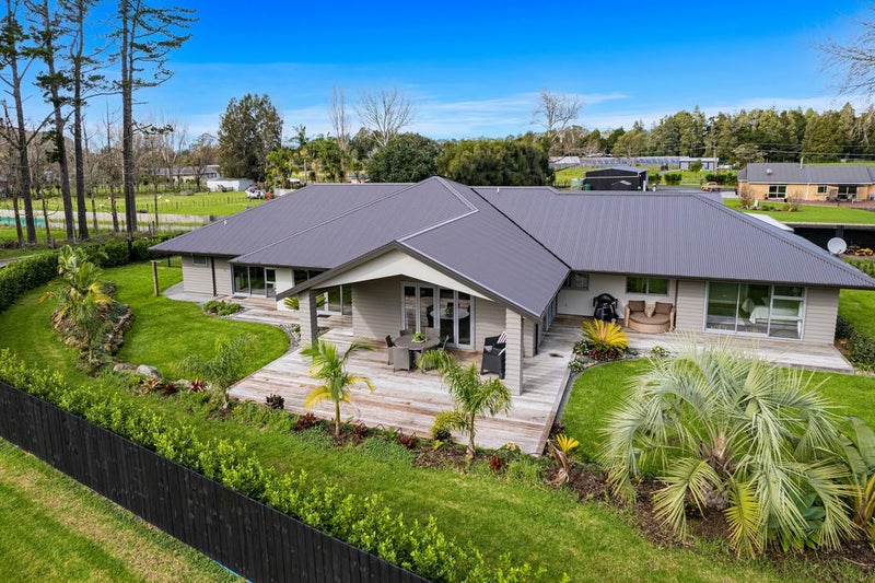 23 Layby Lane, Kamo, Whangarei - Carousel 1