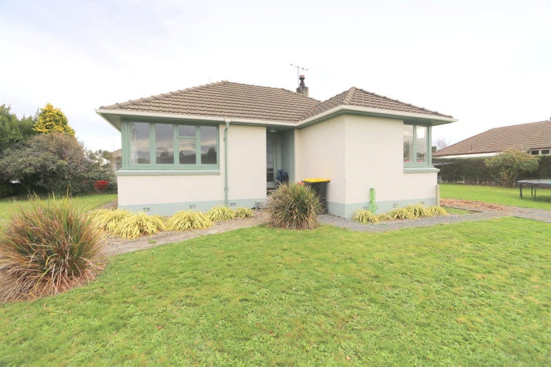 12 Lithgow Place West, Glengarry, Invercargill - Carousel 1