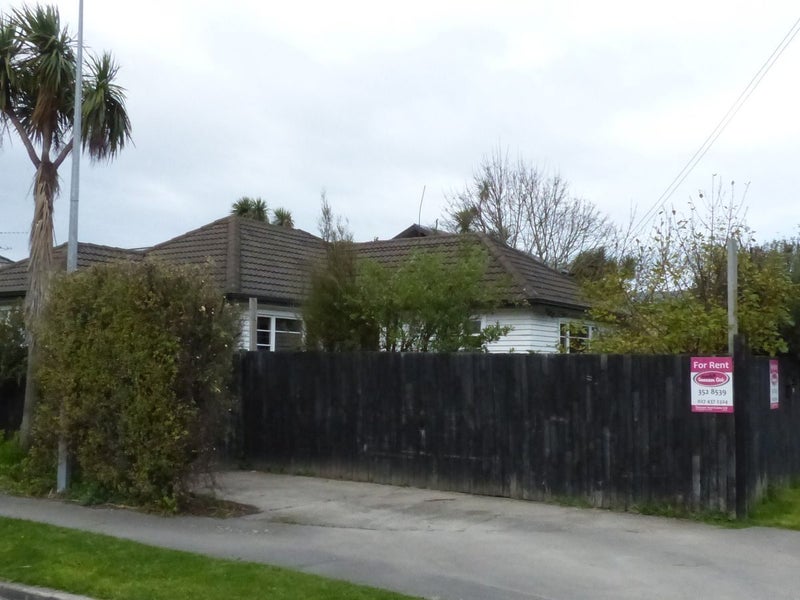 8 Sawyers Arms Road, Northcote, Christchurch - Carousel 2