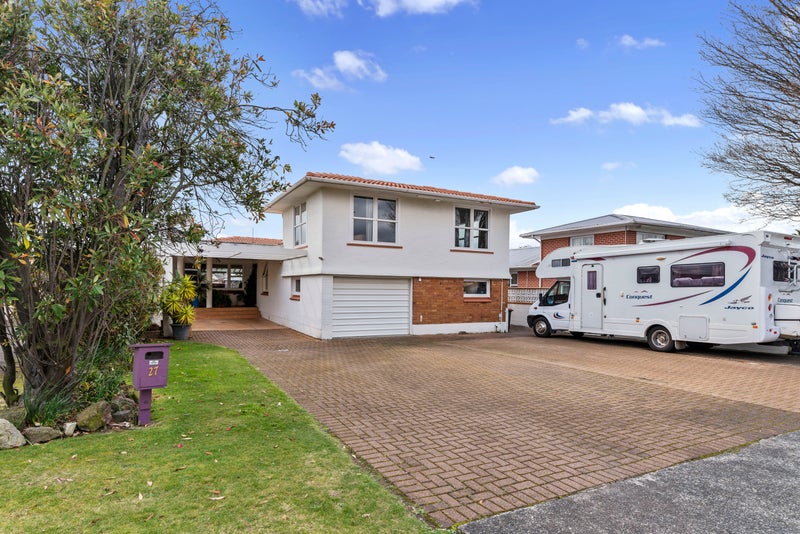 27 Carnot Street, Glenholme, Rotorua - Carousel 32