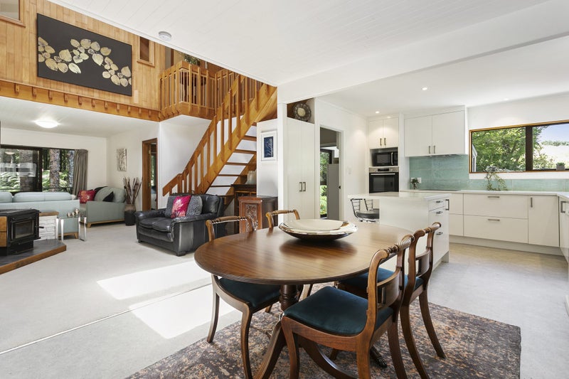 25 Napuka Road, Henderson Valley, Auckland - Carousel 2