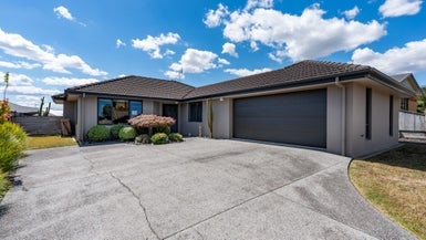 94 Brymer Road, Grandview Heights, Hamilton - Carousel 1