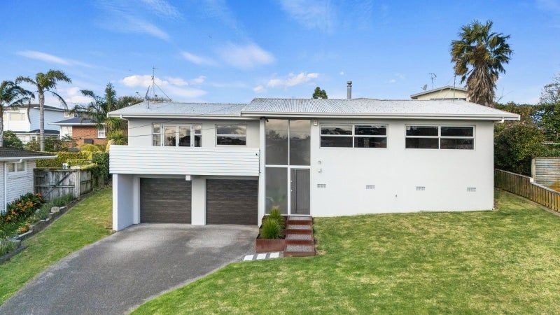 28 Andrew Place, Otumoetai, Tauranga - Carousel 1
