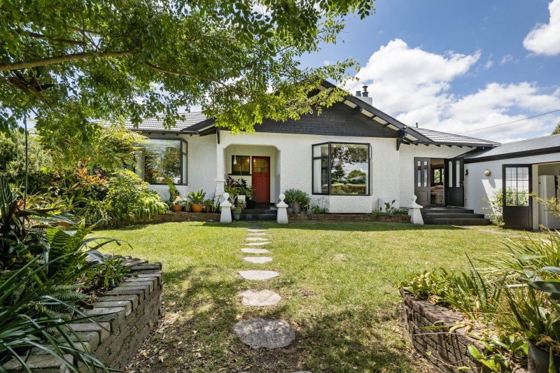 33 Fitzroy Road, Fitzroy, New Plymouth - Carousel 1