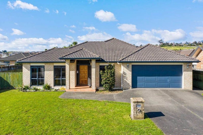190 Kilkenny Drive, East Tamaki Heights, Auckland - Carousel 1