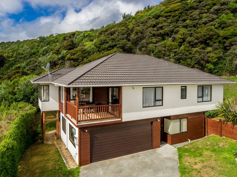 5/3 Iona Place, Papakowhai, Porirua - Carousel 2