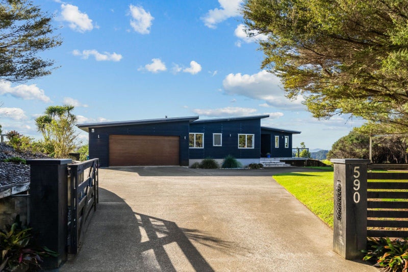 590 Pataua Road, WHAREORA, WHANGAREI - Carousel 1