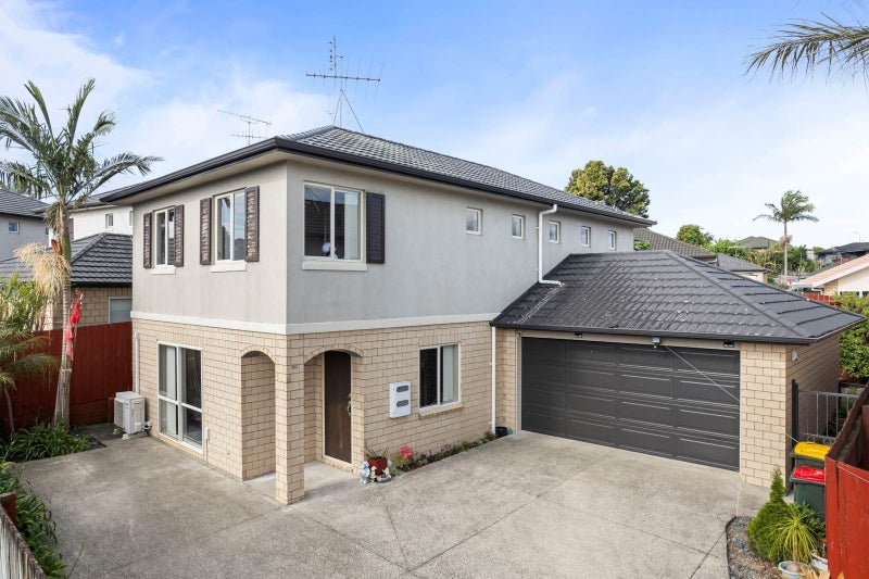 15 Saralee Drive, Manurewa, Auckland - Carousel 1