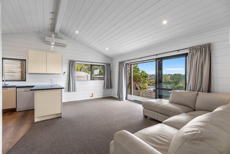 102B Laurence Street North, Gate Pa, Tauranga - Carousel 2
