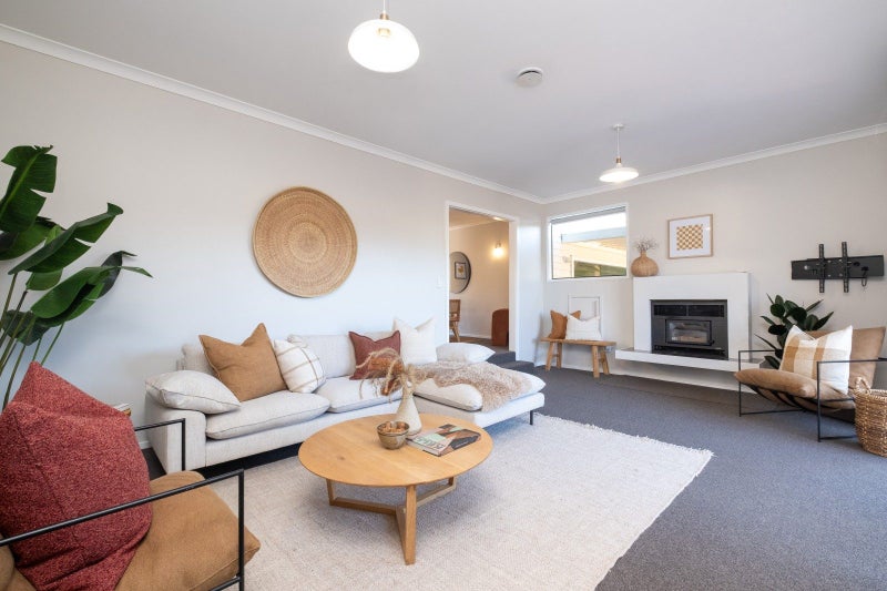 23 Kent Terrace, Taradale, Napier - Carousel 2