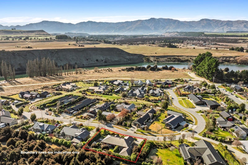 11 Hikuwai Drive, Albert Town, Wanaka - Carousel 17