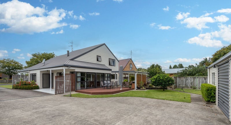 45 Raymond Street, Fairview Downs, Hamilton - Carousel 1