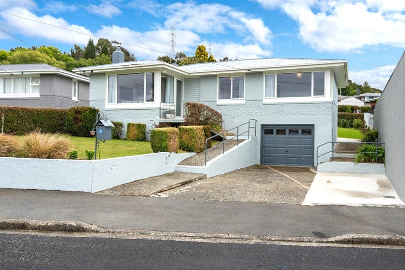 25 Gilkison Street, Halfway Bush, Dunedin - Carousel 2