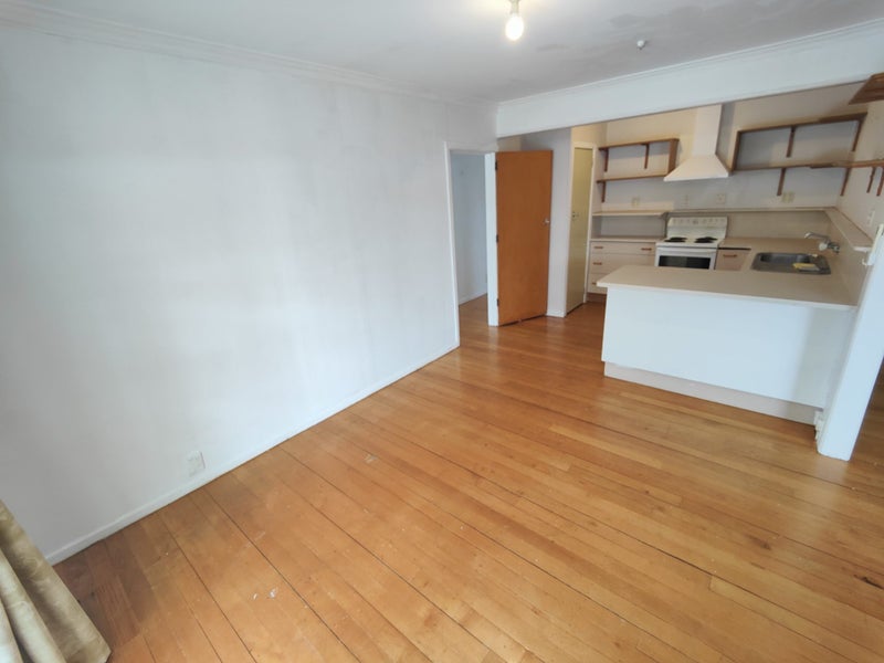 23 Greta Street, Glenview, Hamilton - Carousel 1
