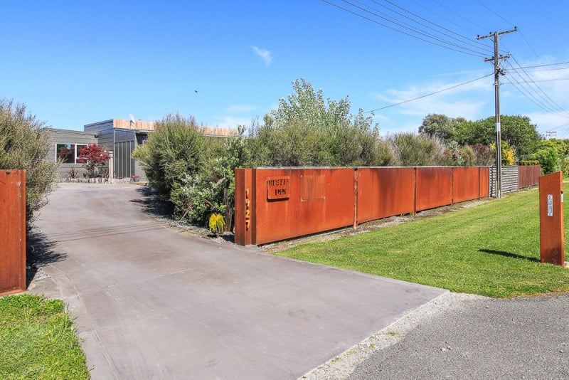 1927 Parewanui Road, Parewanui, Tangimoana - Carousel 1