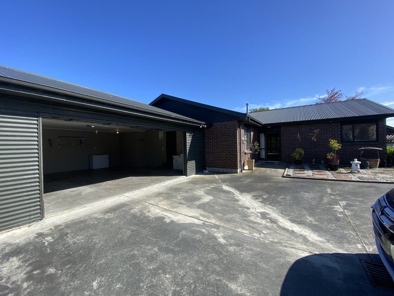 6 Calder Place, Winton, Winton - Carousel 1