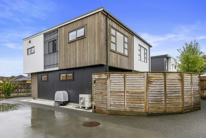 4/338 Oxford Terrace, Avalon, Lower Hutt - Carousel 2
