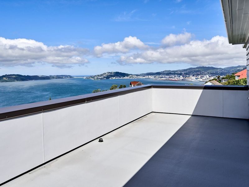 102 Homebush Road, Khandallah, Wellington - Carousel 2