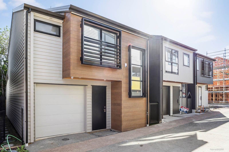 10/26 Epsom Avenue, Epsom, Auckland - Carousel 1