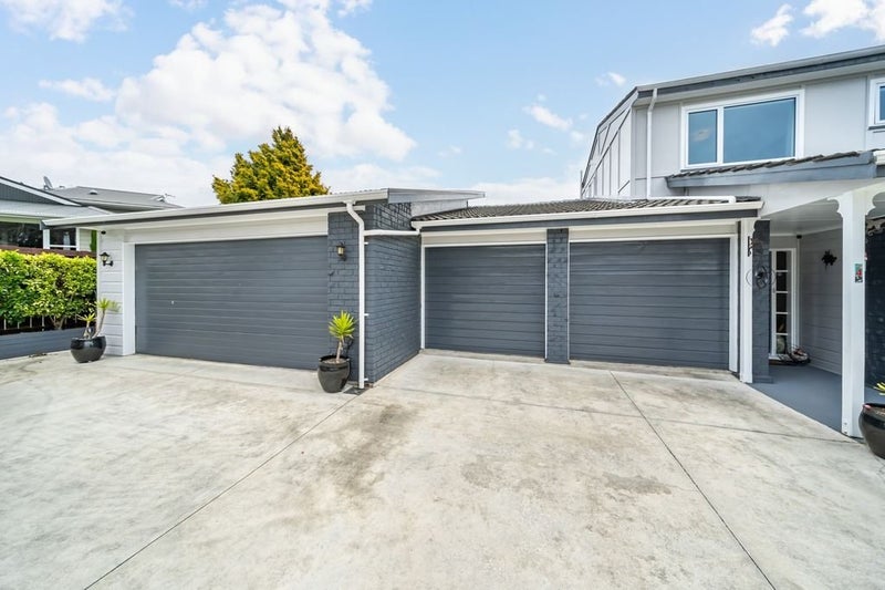 4 Cabin Lane, Whitby, Porirua - Carousel 35