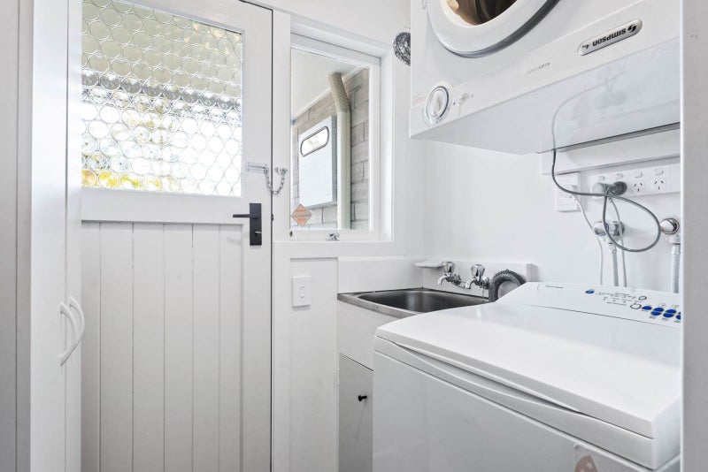 46 Knightsbridge Drive, Forrest Hill, Auckland - Carousel 23