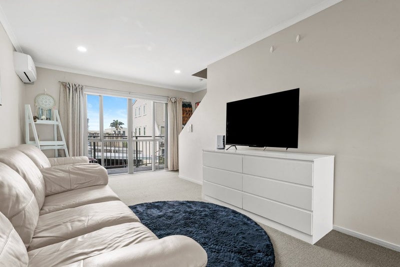 5/289 Shirley Road, Papatoetoe, Auckland - Carousel 1