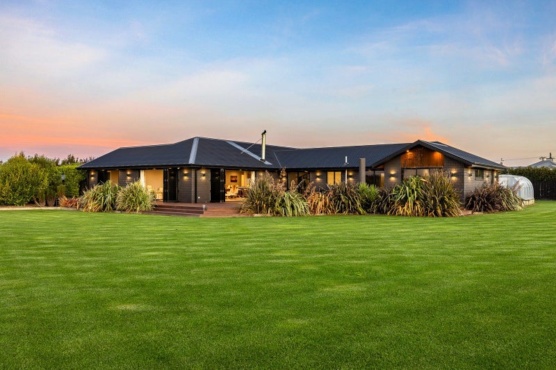 5 Hampton Drive, Kaiapoi - Carousel 1