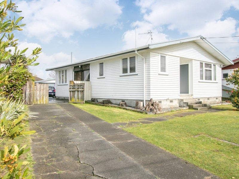 97 Geddis Avenue, Maraenui, Napier - Carousel 2