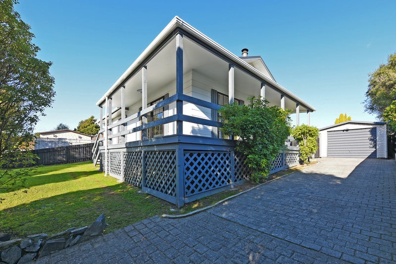 82 Gemstone Drive, Birchville, Upper Hutt - Carousel 13