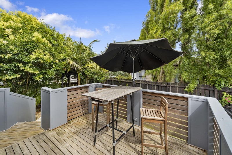 1/227 Waitemata Drive, Ranui, Auckland - Carousel 2