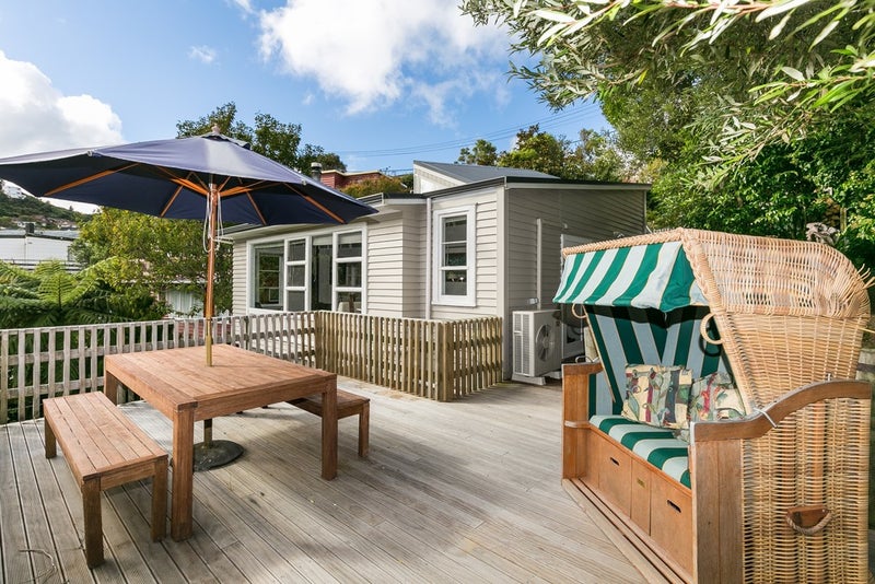 20 Silverstream Road, Crofton Downs, Wellington - Carousel 1