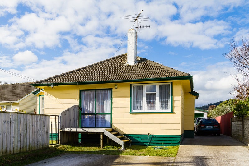 1156 Taita Drive, Taita, Lower Hutt - Carousel 1