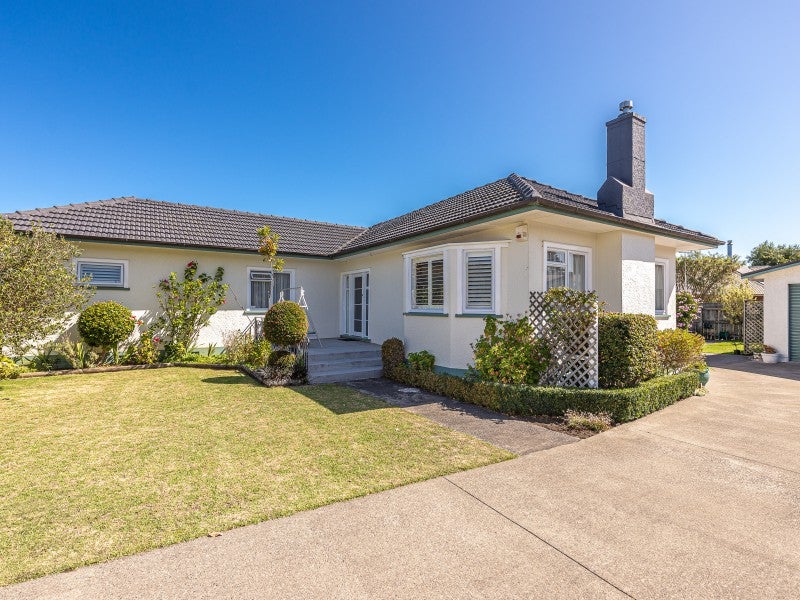 98 Alma Road, Gonville, Whanganui - Carousel 1