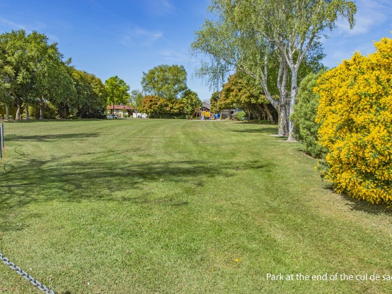 1A Calbreath Place, Russley, Christchurch - Carousel 24