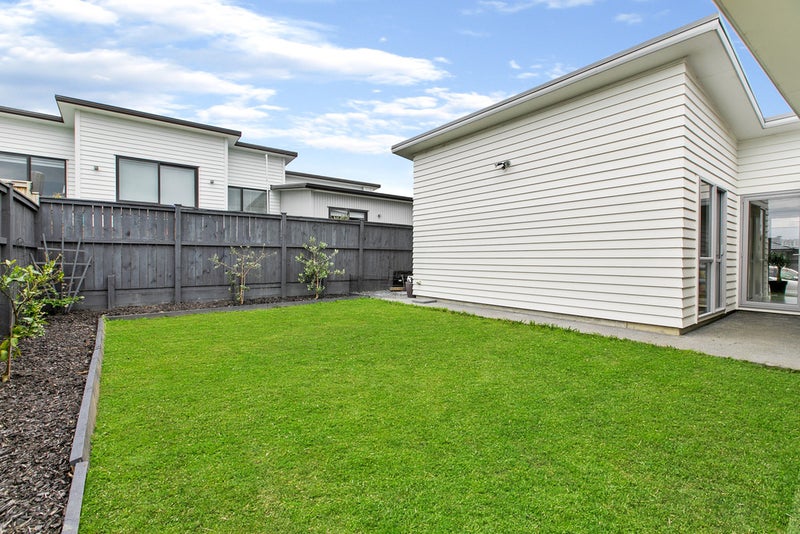 27 Karo Road, Beachlands, Auckland - Carousel 26