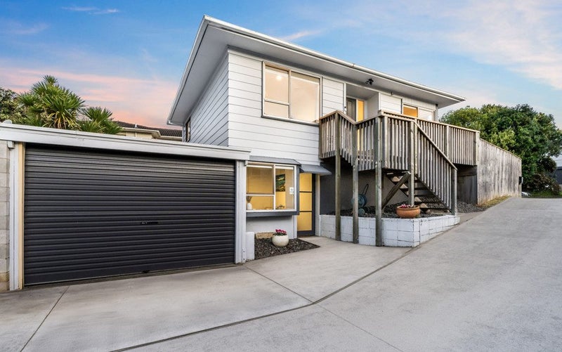 1/26 Glastron Place, Bayview, Auckland - Carousel 2