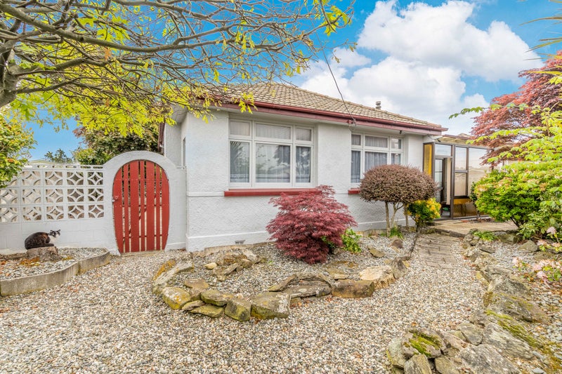 39 Anzac Street, Gore, Gore - Carousel 1