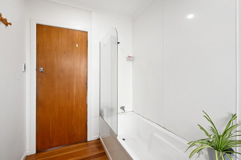 744A River Road, Chartwell, Hamilton - Carousel 14