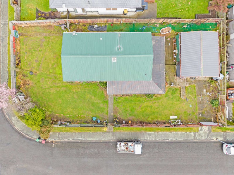 32 Bermuda Drive, Hornby, Christchurch - Carousel 2
