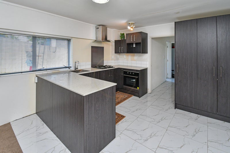 90 Station Road, Papatoetoe, Auckland - Carousel 18