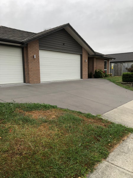 3 Briar Rose Court, Huntington, Hamilton - Carousel 2