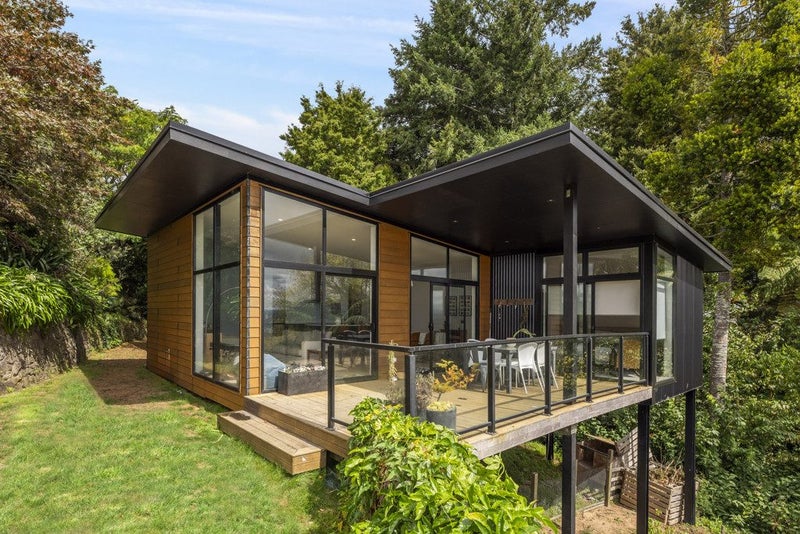 15A Exeter Place, Tihiotonga, Rotorua - Carousel 1