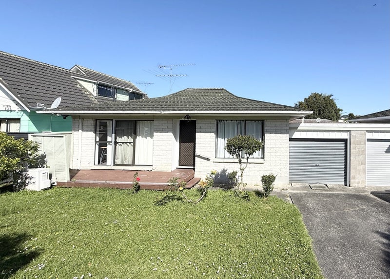 1/5 Merriefield Avenue, Forrest Hill, Auckland - Carousel 9