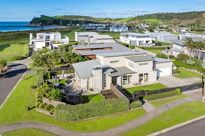 2 Paua Lane, Warkworth - Carousel 1