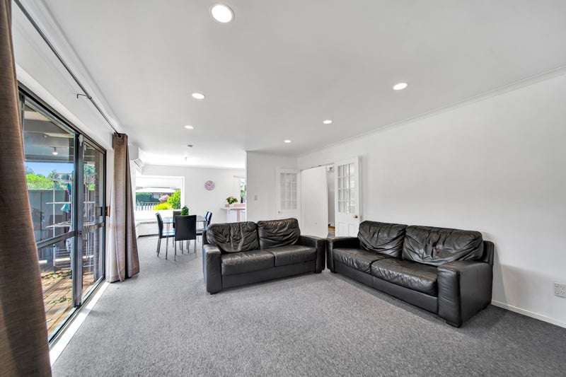 73 Karina Road, Merrilands, New Plymouth - Carousel 35