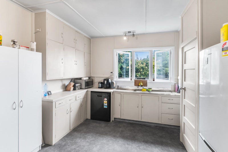 24 Washbournes Road, Wigram, Christchurch - Carousel 2