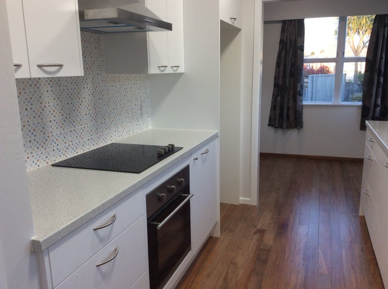 33 Betley Crescent, Fairview Downs, Hamilton - Carousel 1